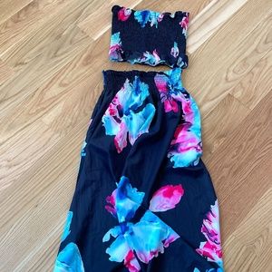 2-piece Floral set Skirt & crop top